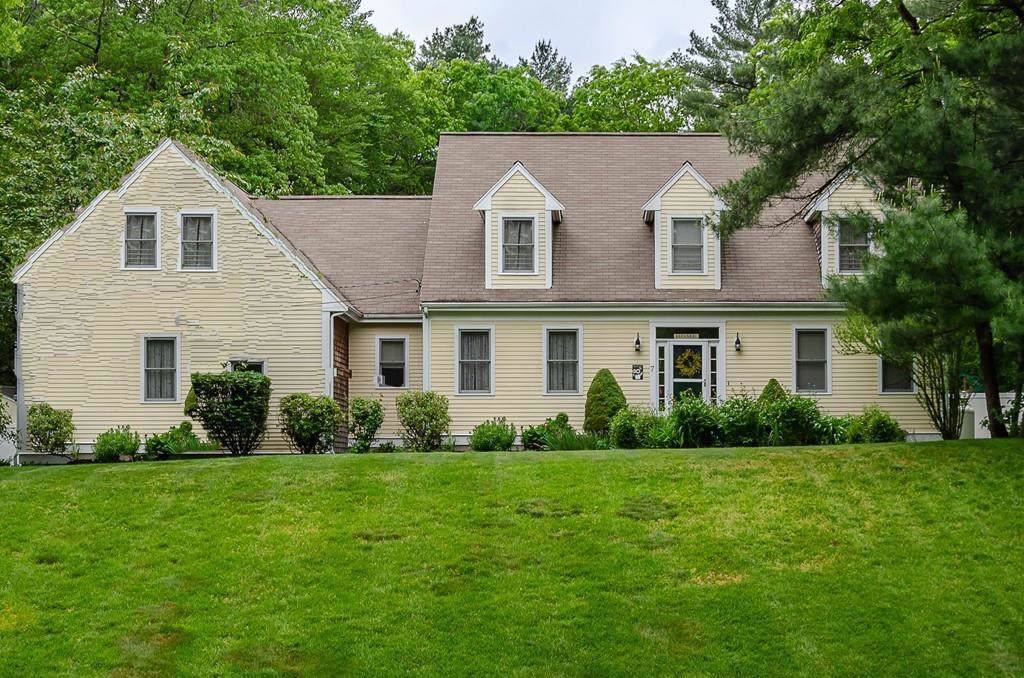 7 Old Orchard St. - Photo 1