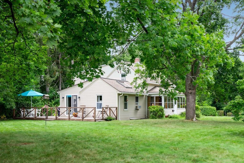 13 Maplewood Rd - Photo 1