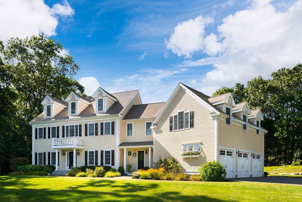 3 Lily Pond Lane - Photo 1