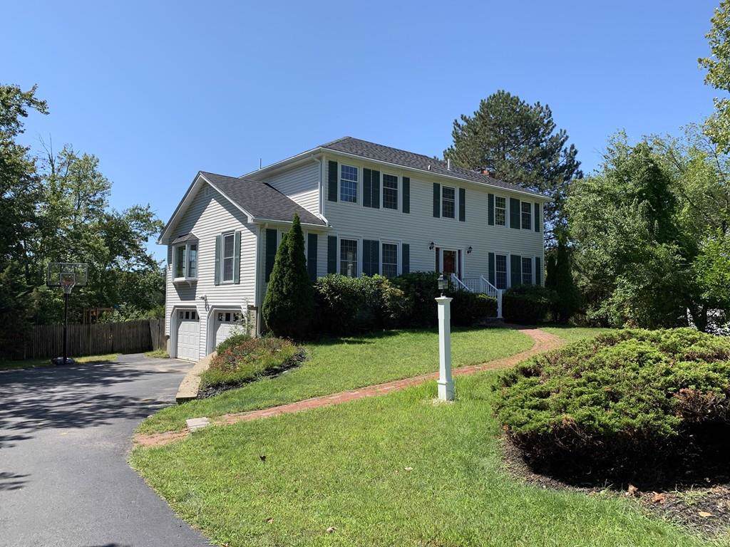6 Windemere Dr - Photo 1