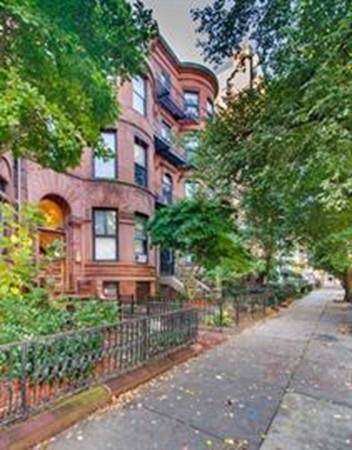 473 Beacon St - Photo 1