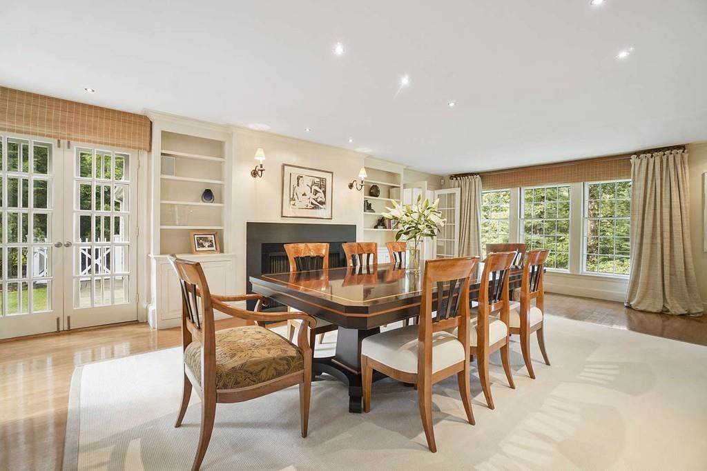 31 Old Farm Road - Photo 1