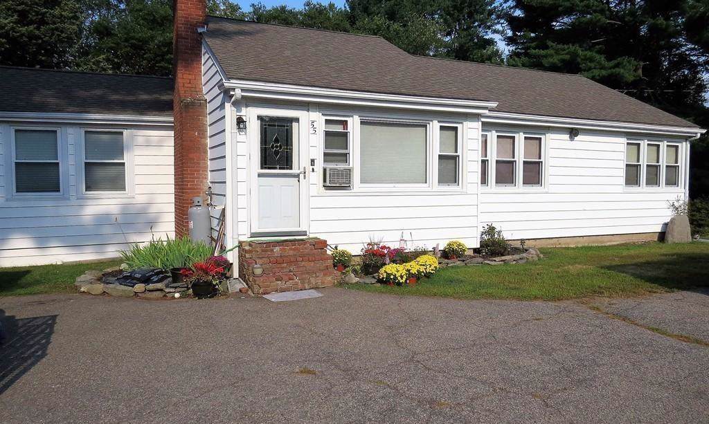 55 Bayview Ave - Photo 1