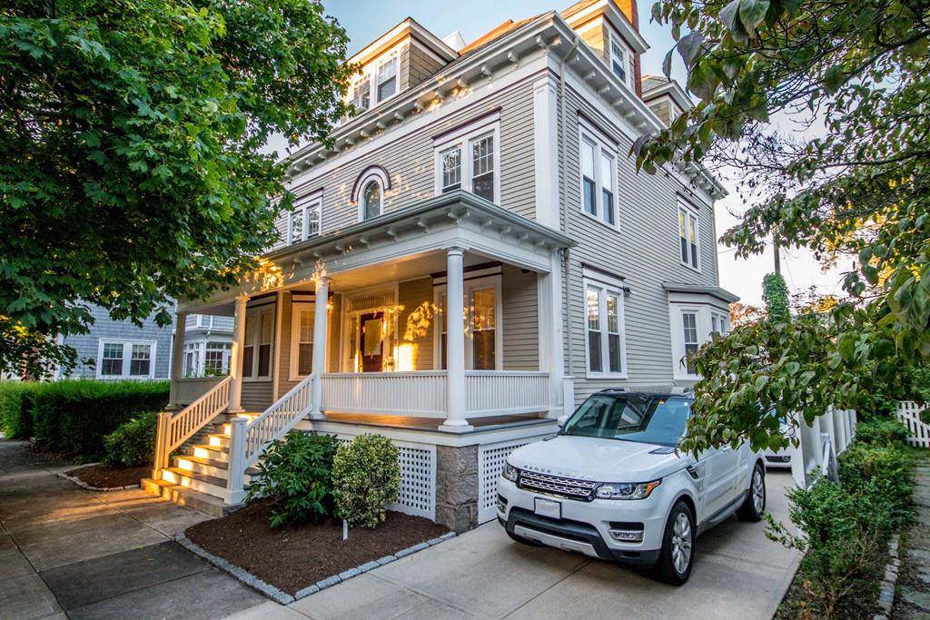 22 Arnold Pl - Photo 1