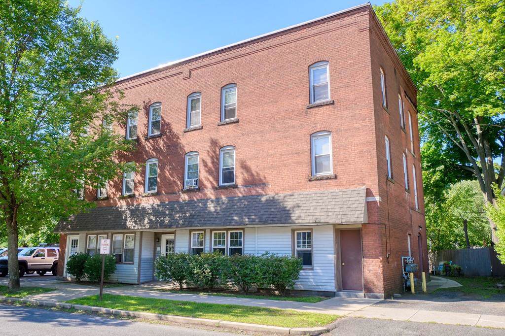 40 Montgomery St - Photo 1