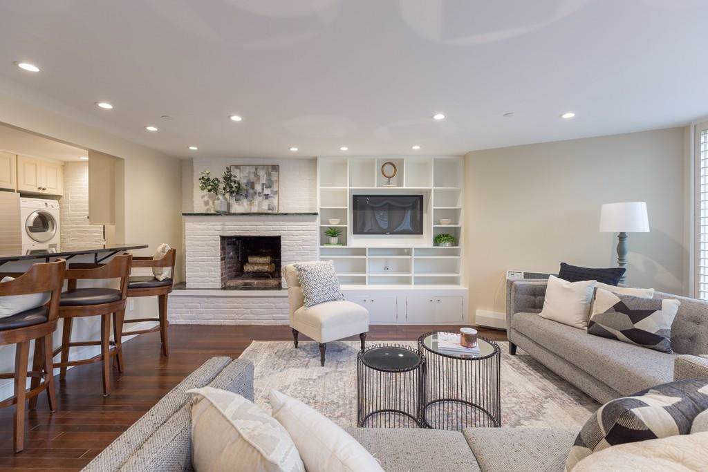 34 Hancock St - Photo 1
