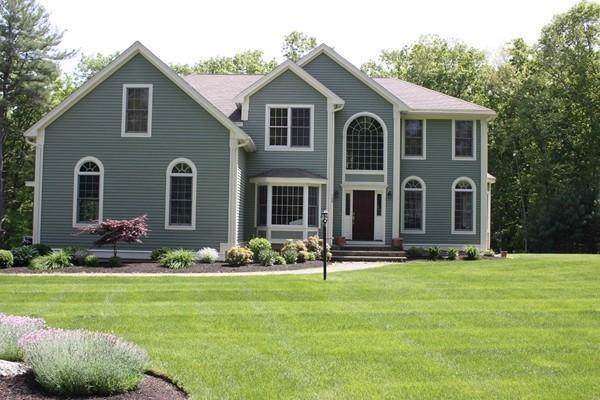 109 Moulton Street - Photo 1