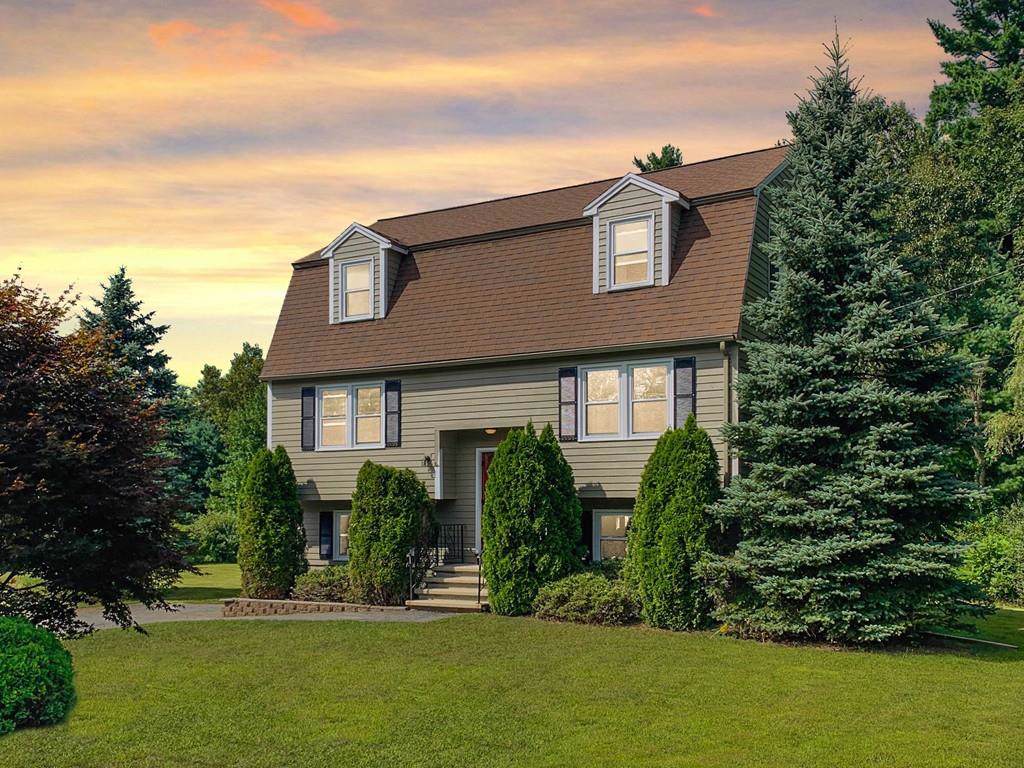 51 Regina S Dr - Photo 1