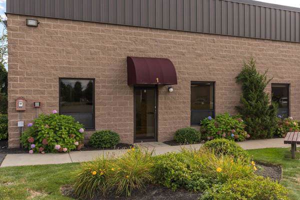 65 Parker St - Photo 1