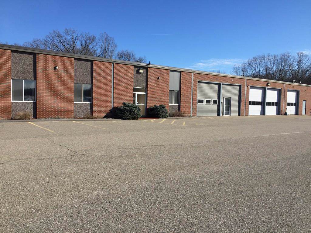 254 Turnpike Rd - Photo 1