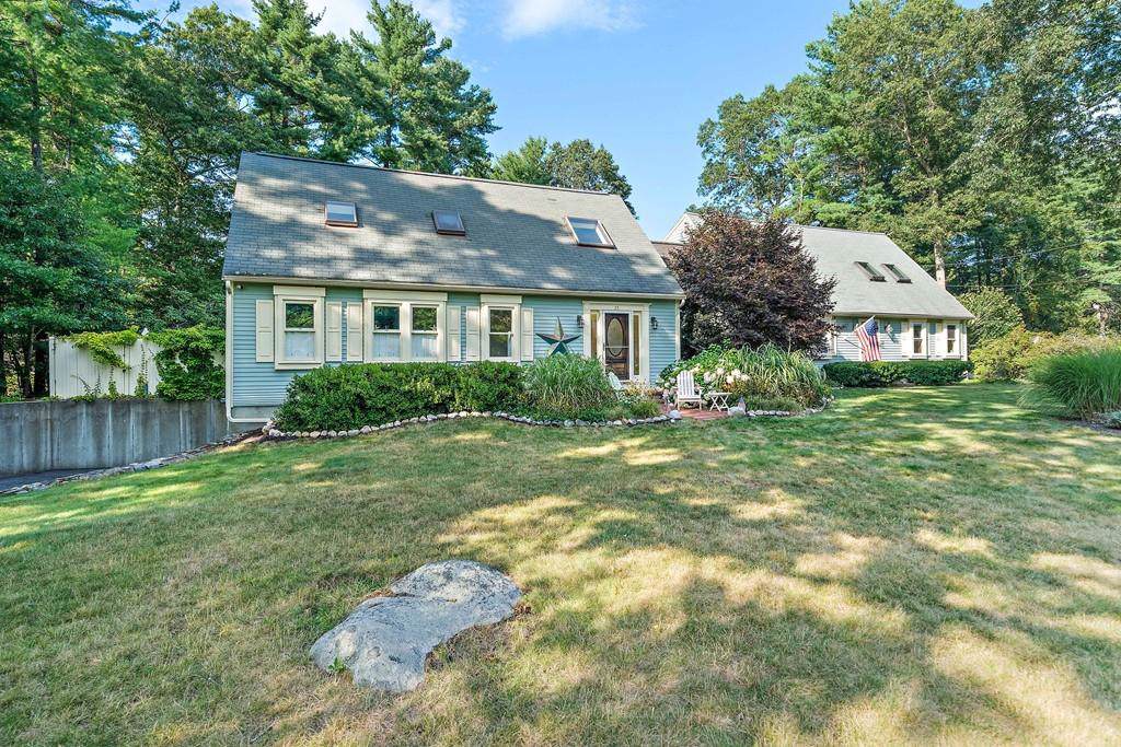 25 Sharon Dr - Photo 1