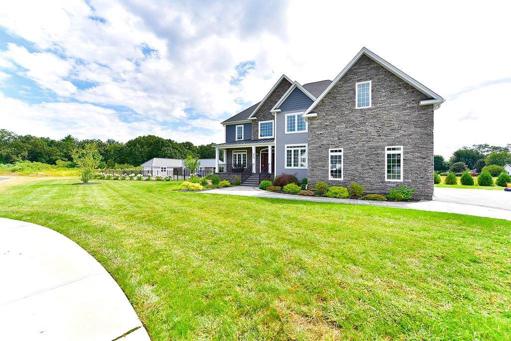 40 Lango Ln - Photo 1