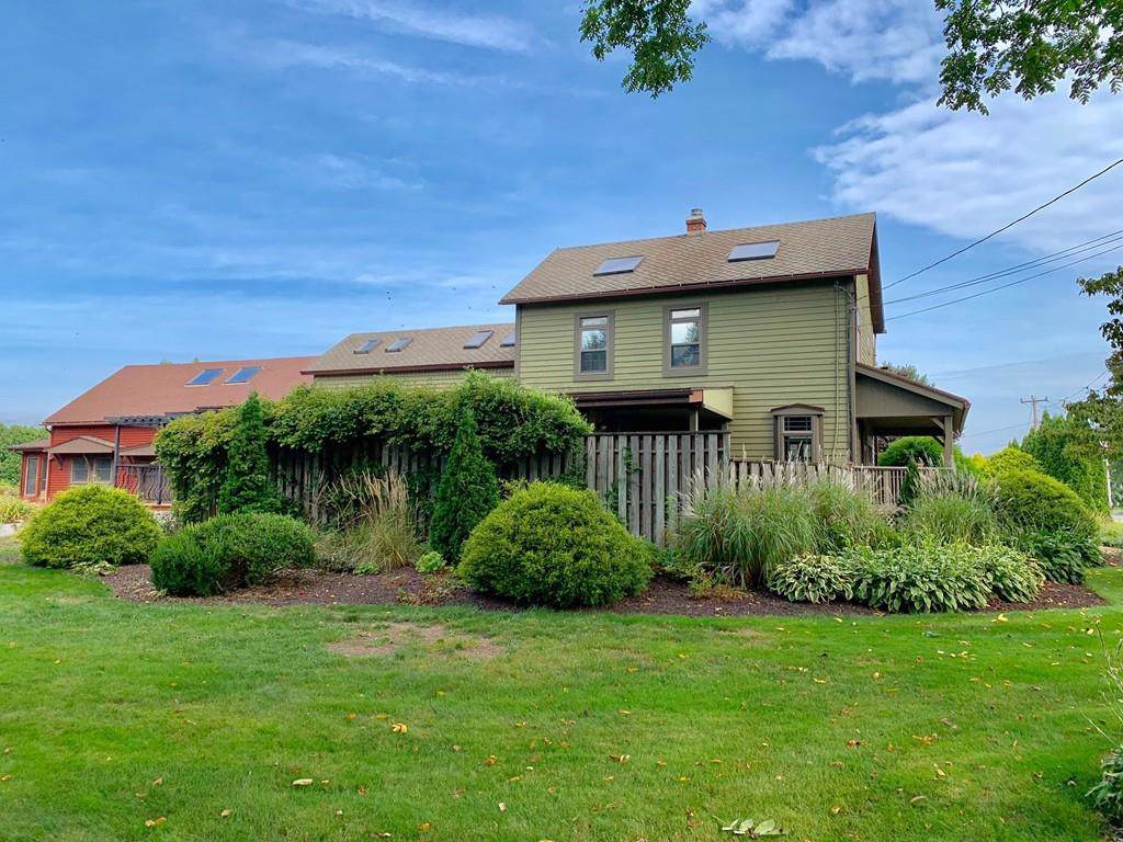 43 East St - Photo 1