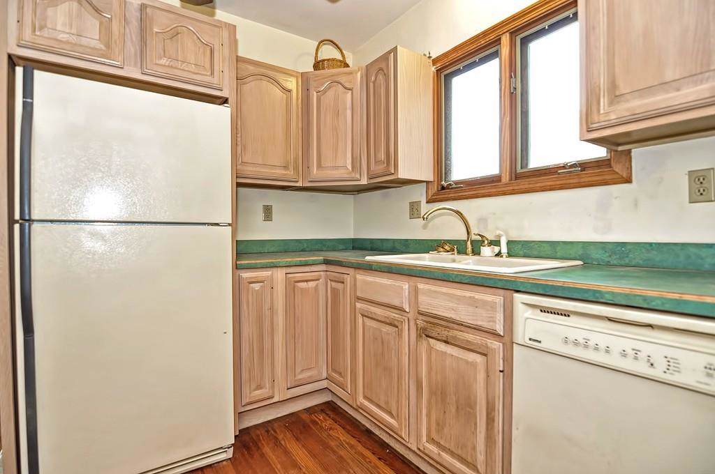 174 Hudson St - Photo 1