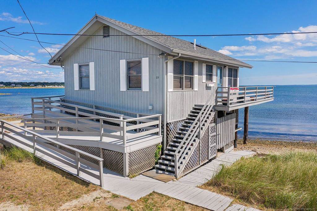 23 Goulart Memorial Drive - Photo 1