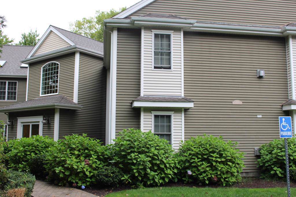 215 Longmeadow Road - Photo 1 215 Longmeadow Road - Photo 1