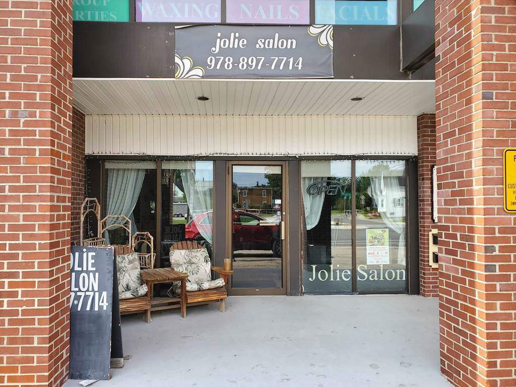 189 Main - Photo 1