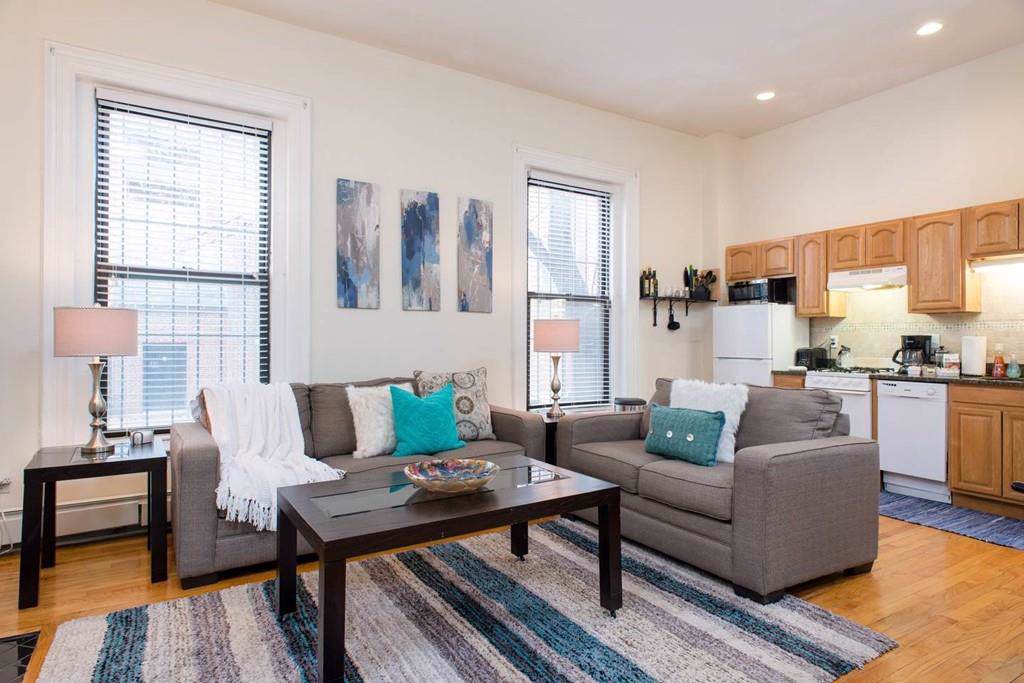 423 Shawmut - Photo 1
