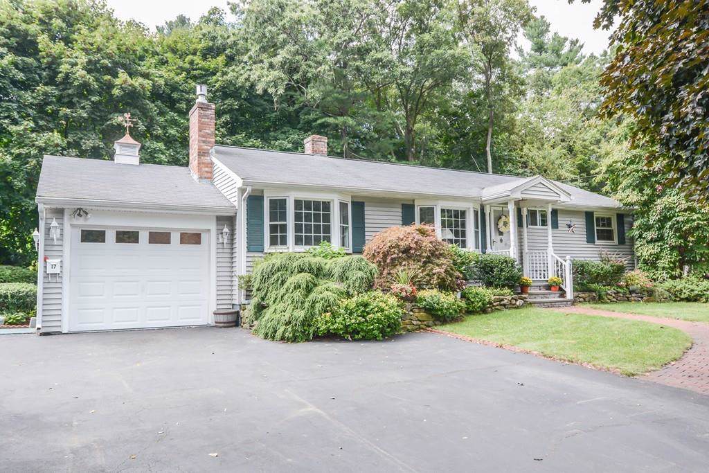 17 Revere Rd - Photo 1