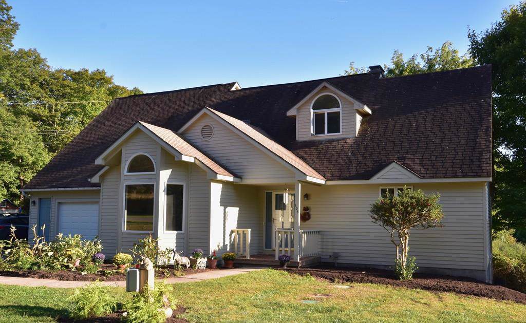 105 N Valley Rd - Photo 1