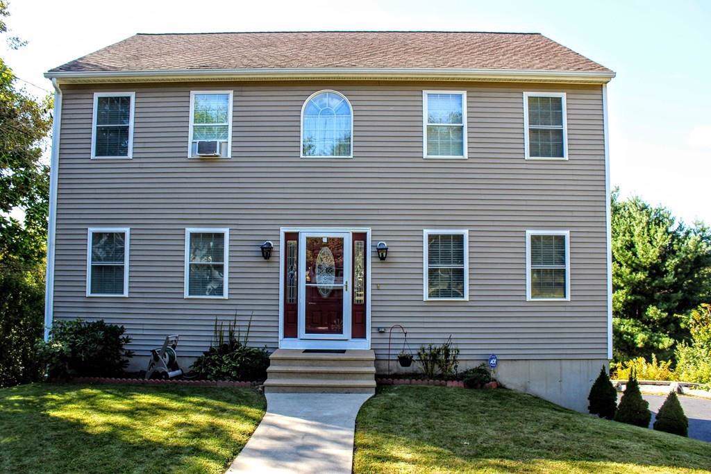 4 Dennison Ln - Photo 1