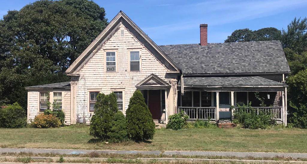 554 Main St - Photo 1