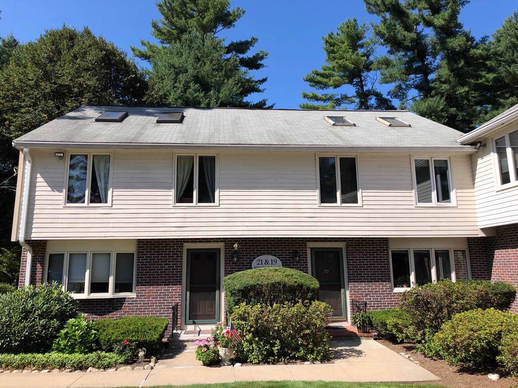 19 Hilltop Ln - Photo 1