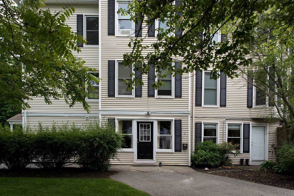13 Whiting St - Photo 1