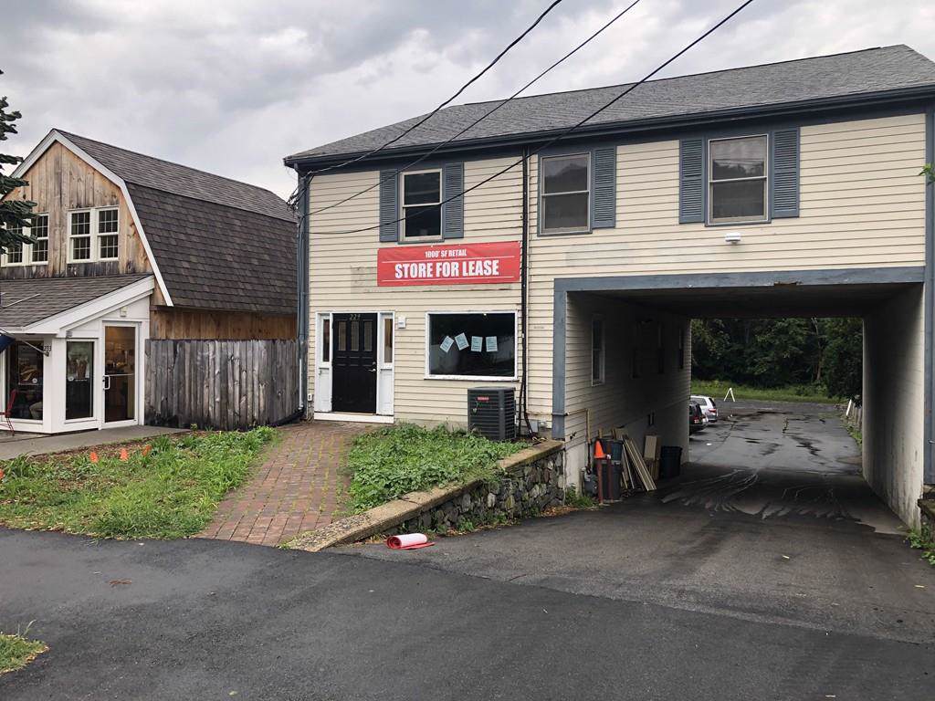 229 Massachusetts Ave - Photo 1