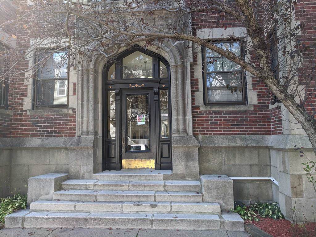 40 Chester - Photo 1