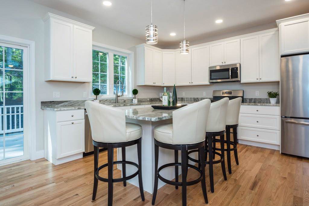 1863 Providence - Photo 1