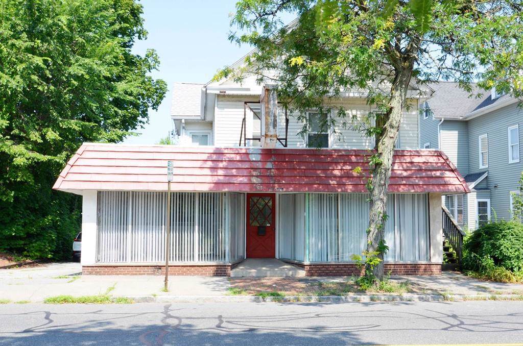 178 Center St - Photo 1