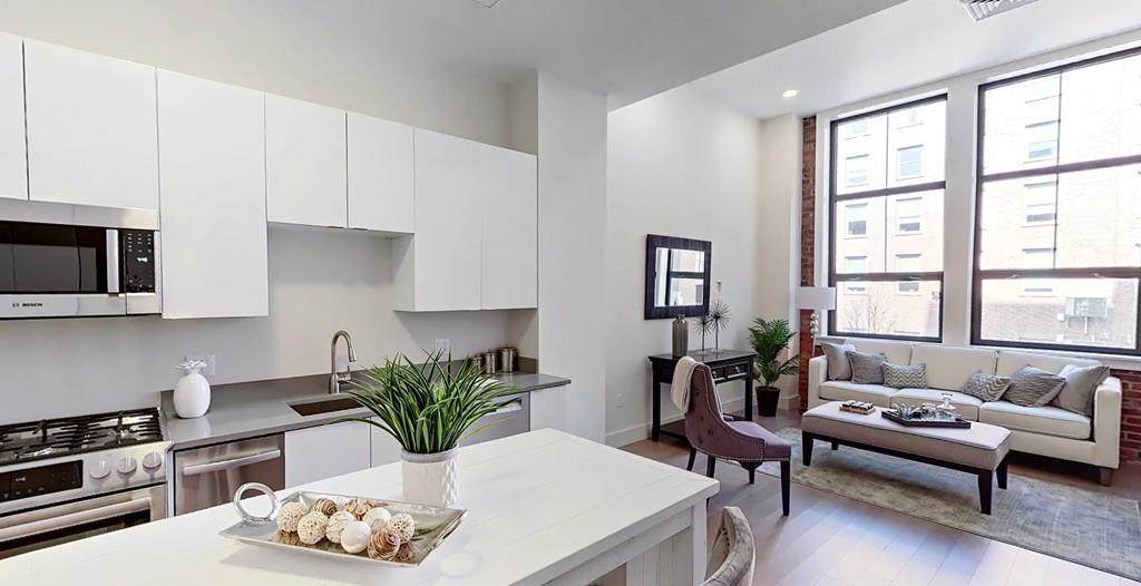 121 Portland Street - Photo 1