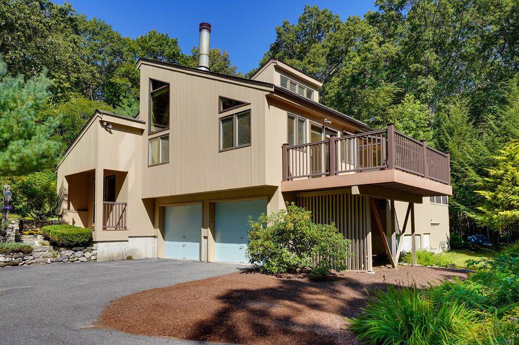 1146 Westford Street - Photo 1