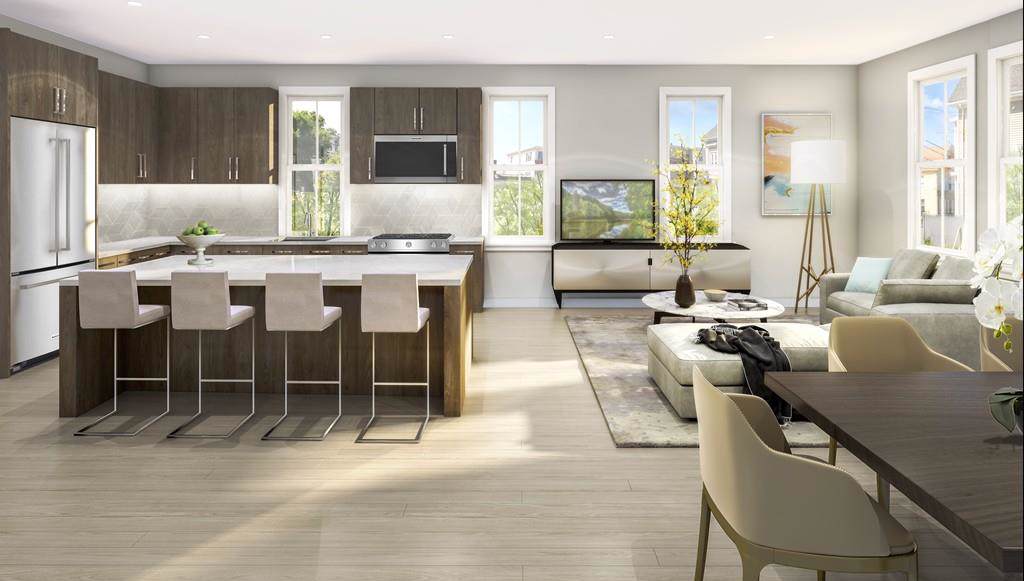24 Rush Street - Photo 1