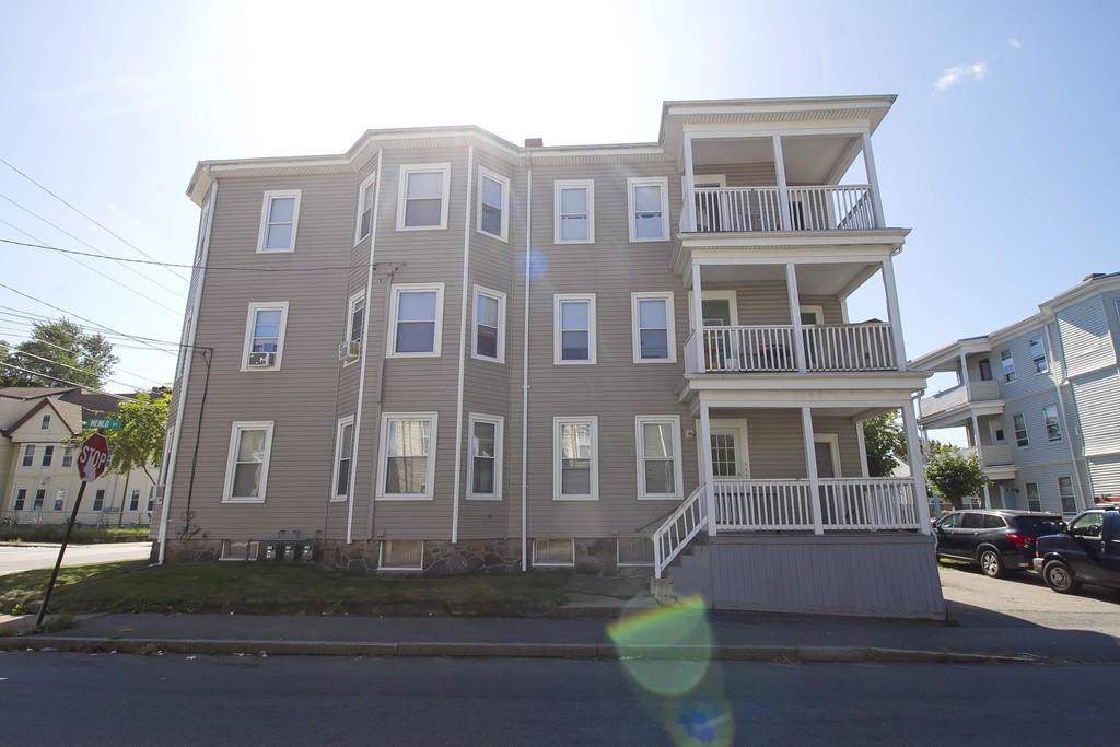805 Warren Ave - Photo 1