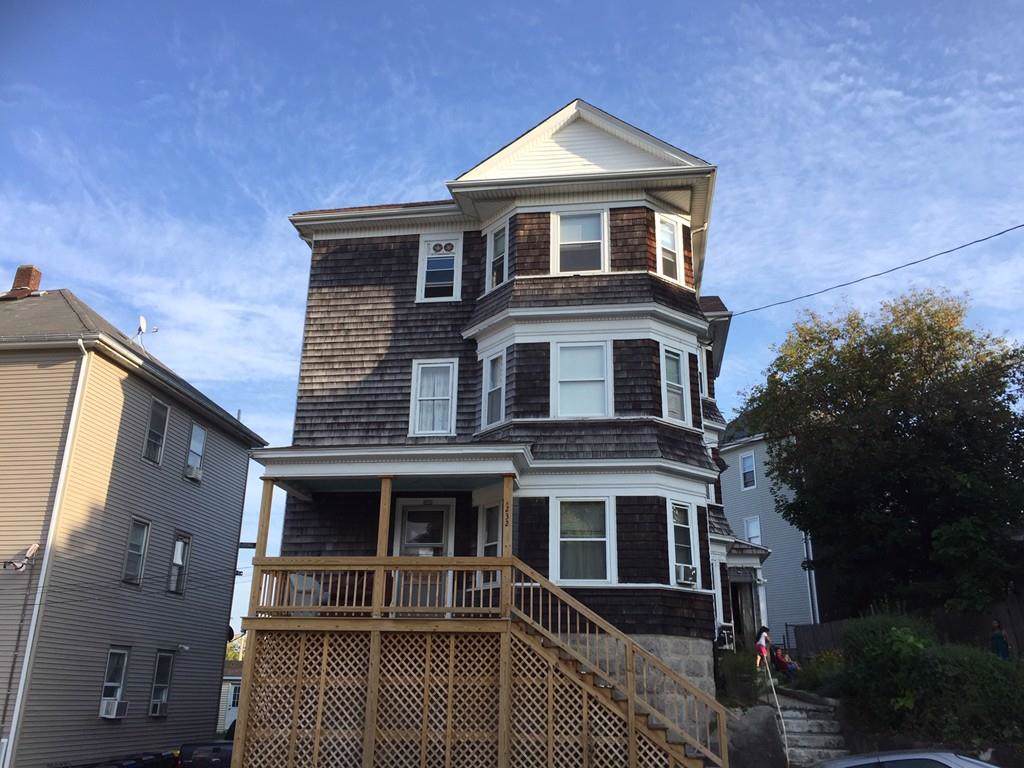 232 Lowell St - Photo 1
