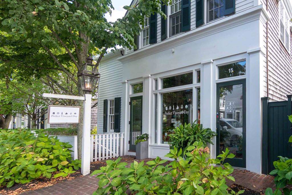 15 N Summer St - Photo 1