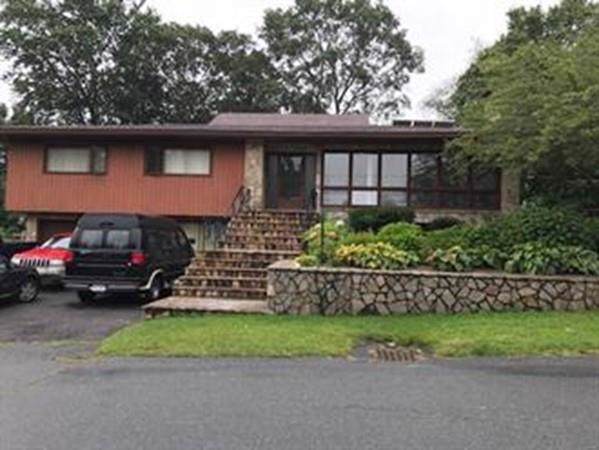 371 Highview Ave - Photo 1