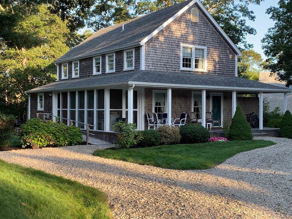 16 Clay Ave - Photo 1