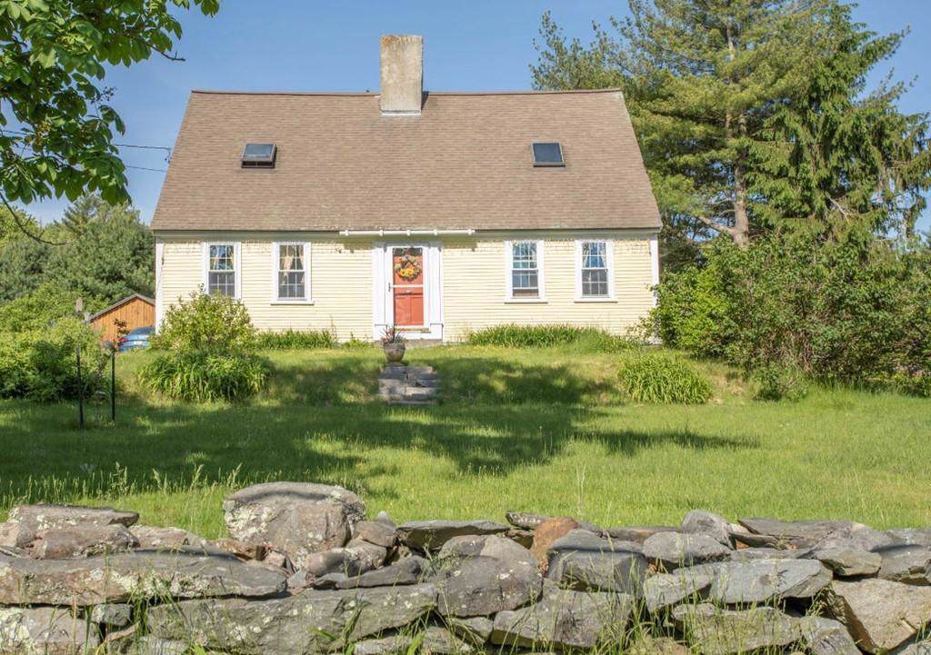 171 Walnut Street - Photo 1