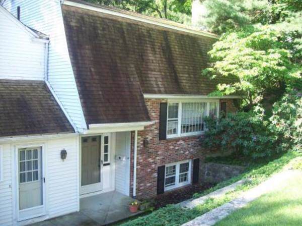 14 Hollis St - Photo 1
