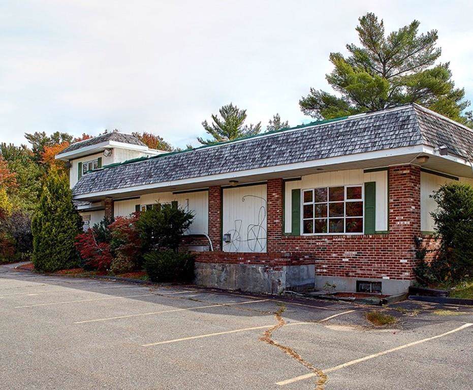 660 Spring St - Photo 1