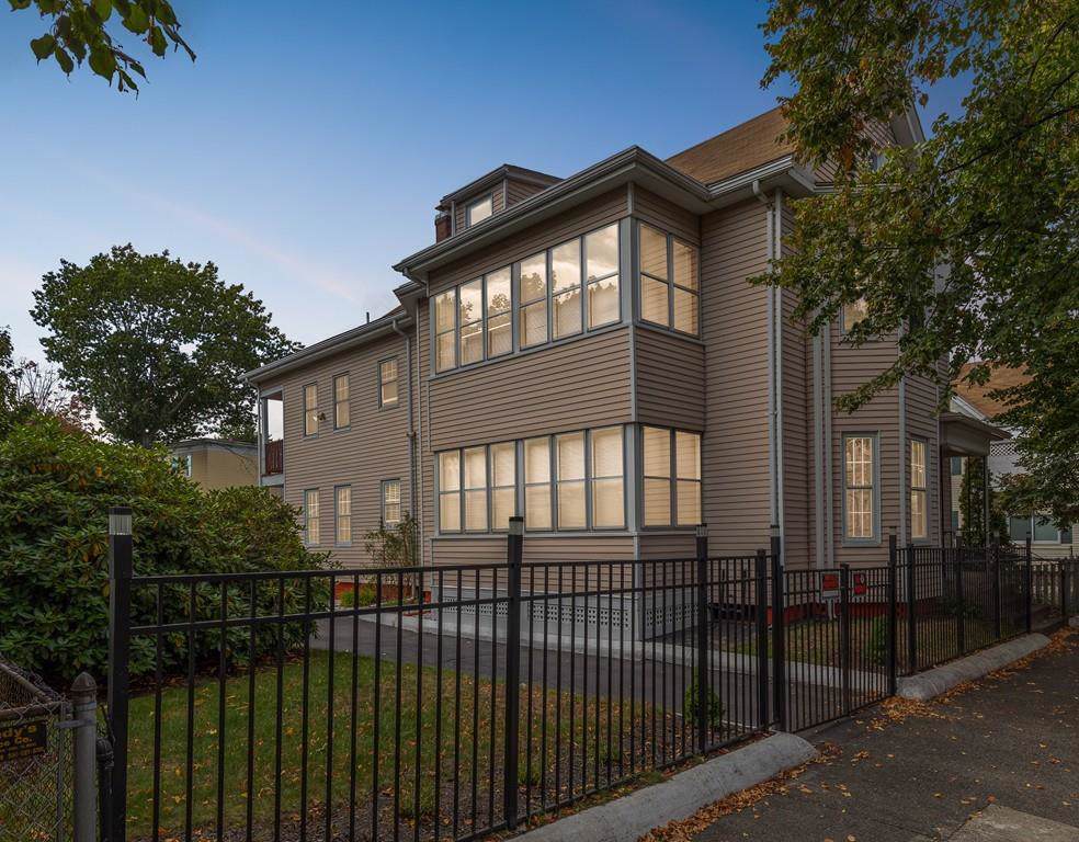 37 Estes St - Photo 1