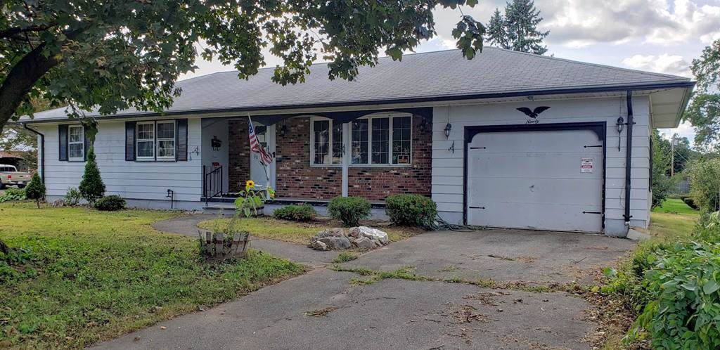 90 Fernhill St - Photo 1 90 Fernhill St - Photo 1