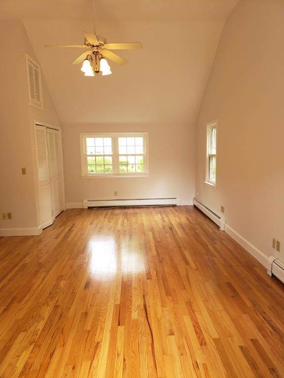 95 Hinckley Cir - Photo 1