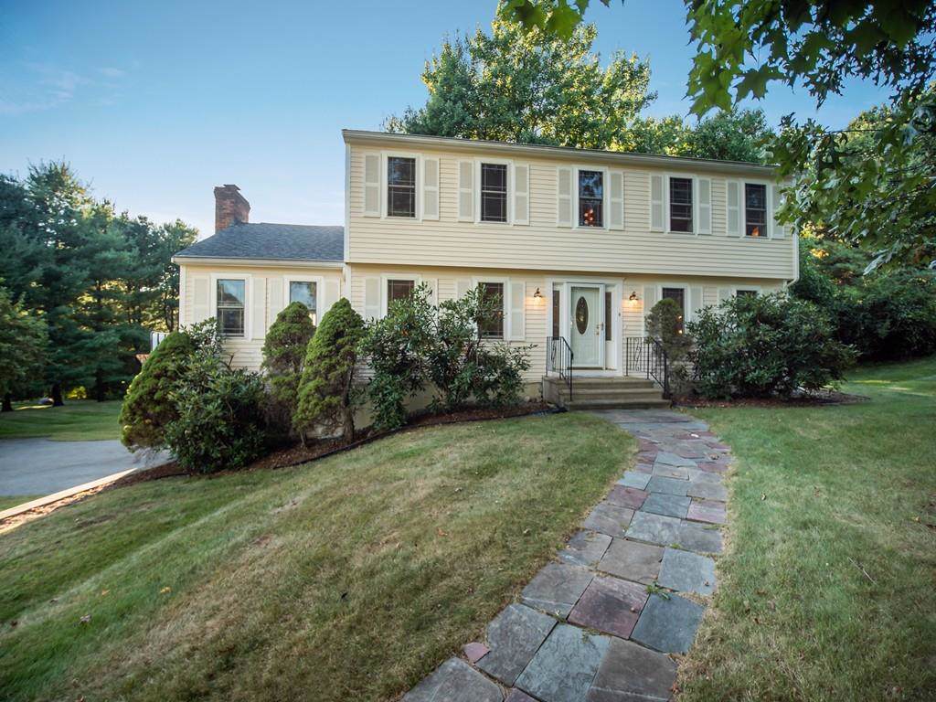 4 Macleod Ln - Photo 1