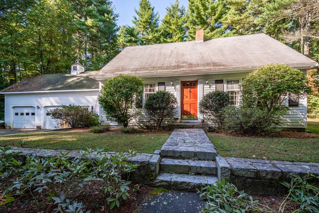 11 Saddle Hill Rd - Photo 1
