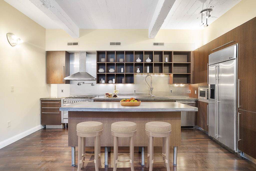 179 Massachusetts Ave - Photo 1