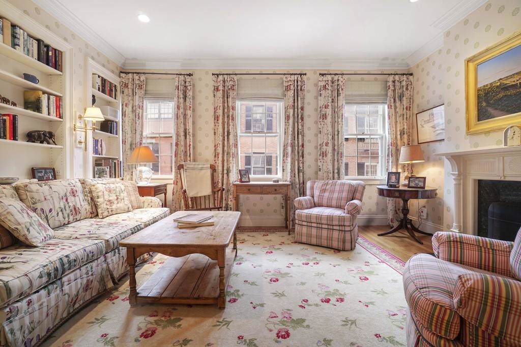 101 Revere St - Photo 1